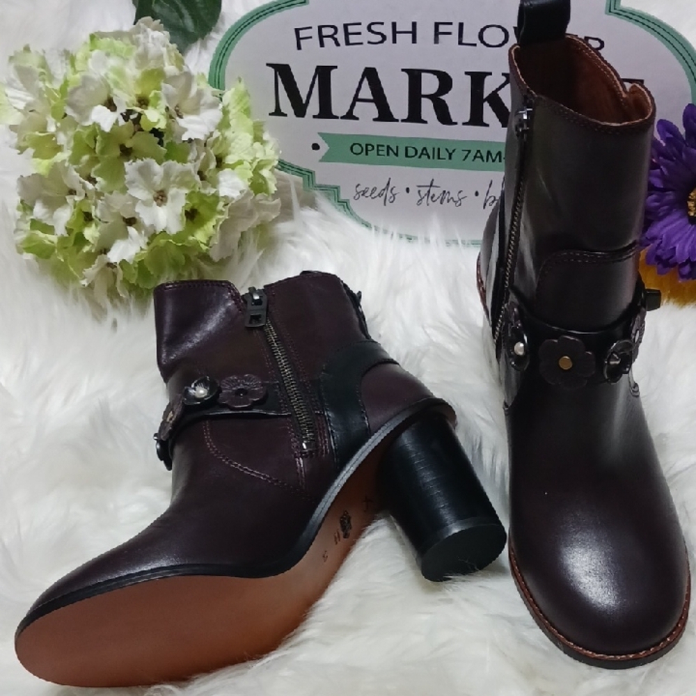 Coach Purple Heeled Boots with Chunky Heel